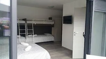 City Center Rooms Пула Отель типа 