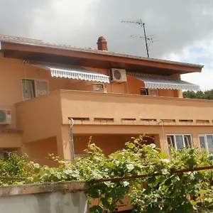 Apartment And Nediljko